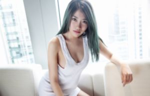女大学生按摩电影