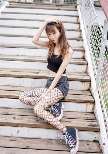 热情的邻居电影