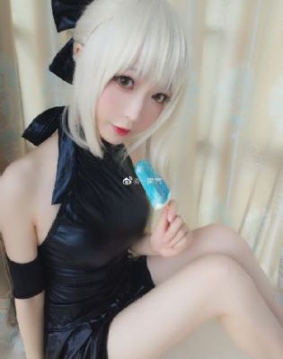 裙子里面有野兽