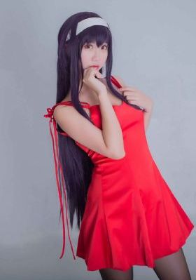 三级大乳奶理伦电影牧群